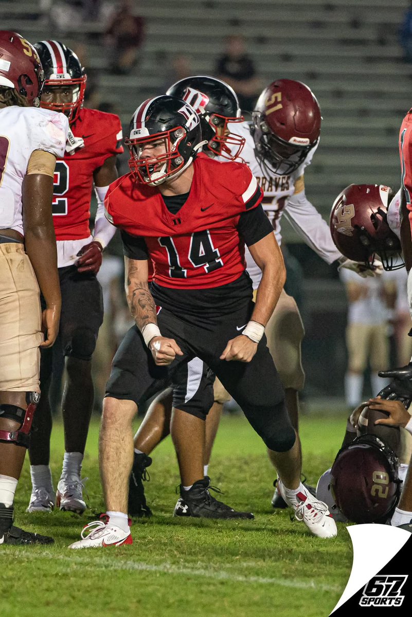SENIOR SPOTLIGHT - 14 Donnovin Gonzalez

Donnovin took over the starting role at ILB this year and didn't disappoint. Donnovin tallied 111.5 Tackles, 2 TFL, 2.5 Sacks, 2 FR and 2 PD. 

#ITSABOUTUS

hudl.com/video/3/167070…