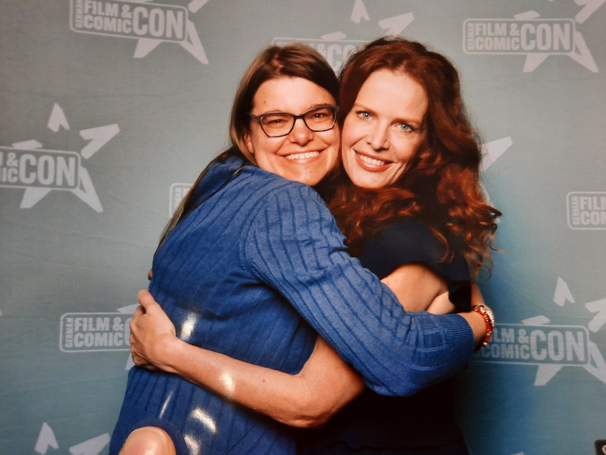 Marieke7m's tweet photo. Absolutely wonderful wicked time with you @bexmader ๐๐๐ฅฐ Thank you so much for this weekend๐โค๏ธ Always love seeing you again :) Take so much care of yourself, sending you so much love๐ Until next time soon๐
#bexmader #GermanComicCon https://t.co/KGTg29QUL8