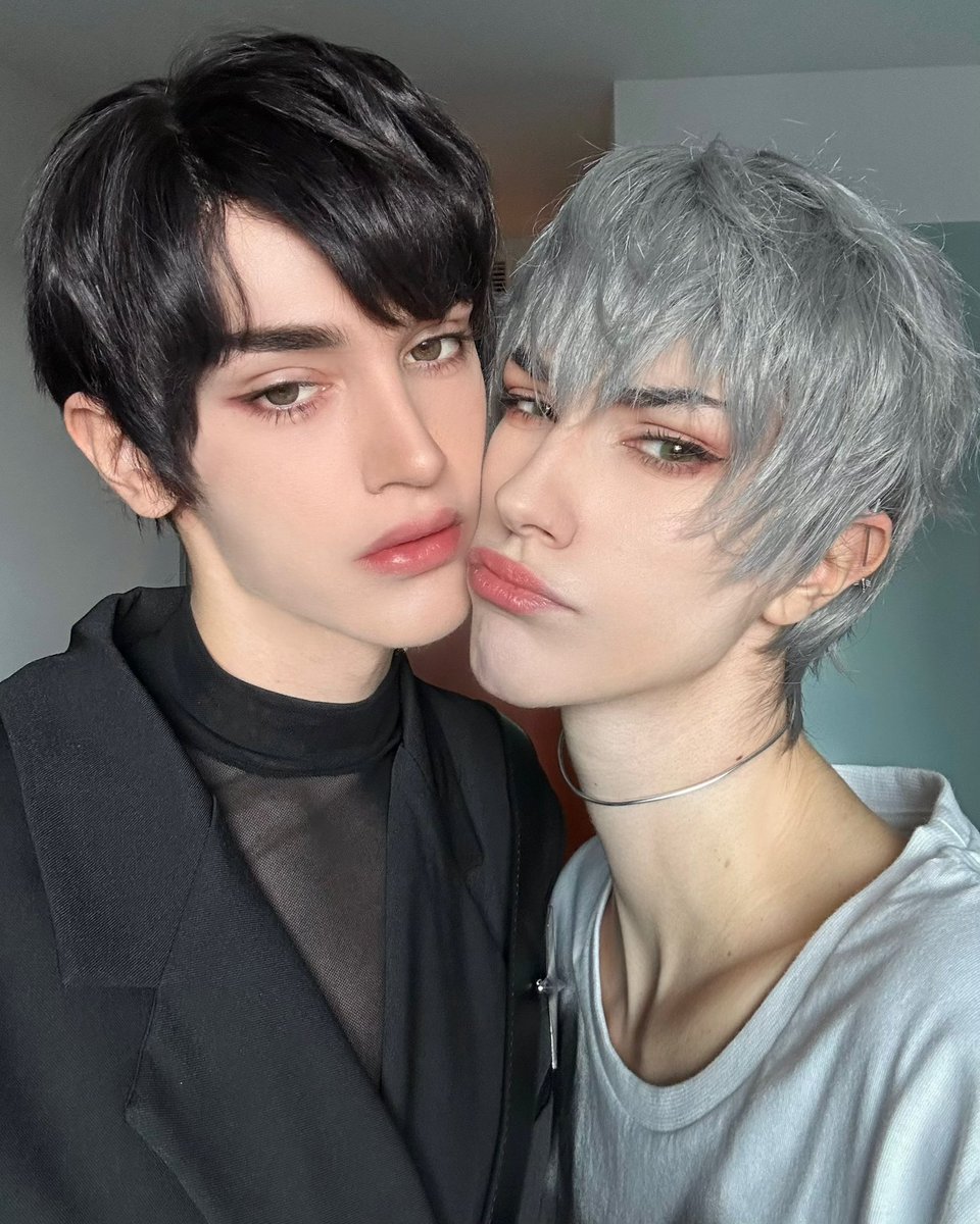 ariderion_'s tweet photo. Till x Ivan 👽 #alienstage https://t.co/zgw1yyztwH