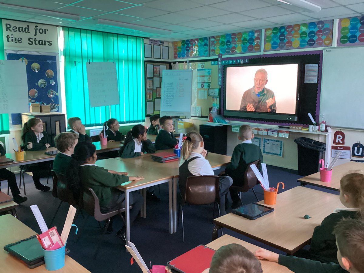 BaderPrimary's tweet photo. Year 3 have been exploring different types of poetry in #BaderWriting this morning. They listened to poems by Michael Rosen and discussed the way different poems can be read aloud. #RRS #Article13 😁👏⭐️ https://t.co/bPK5uhJXkt