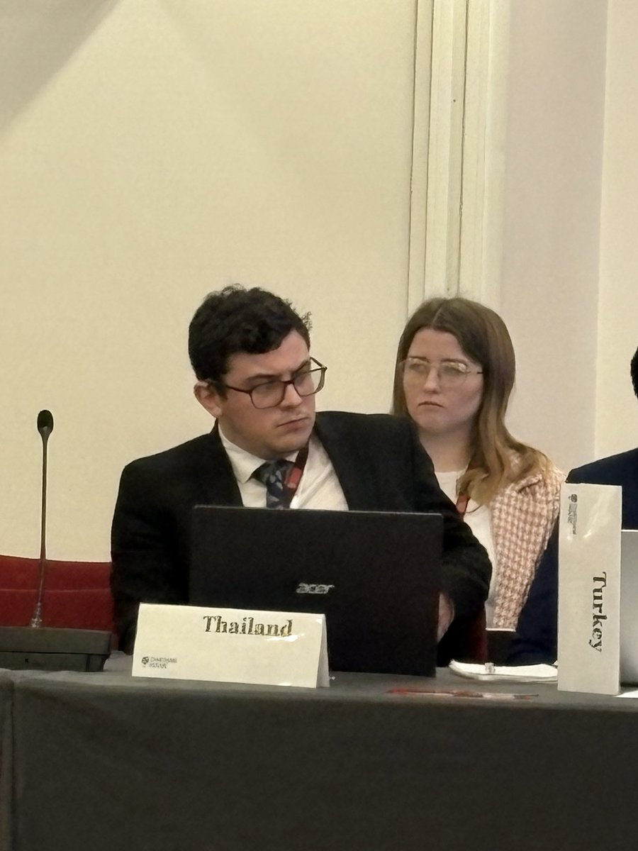 Negotiations well underway at #climatesim <a href="/MYBISA/">BISA - British International Studies Association</a> <a href="/ChathamHouse/">Chatham House</a>! More to come from <a href="/SurreyPolitics/">Surrey Politics</a> representing Thailand as discussions on GHG trading units start to pick up

<a href="/SurreyCbe/">Centre for Britain and Europe (CBE)</a> 
<a href="/SmaSurrey/">Surrey Politics SMA</a> 
<a href="/SurreyPolSoc/">Surrey Politics Society</a>
