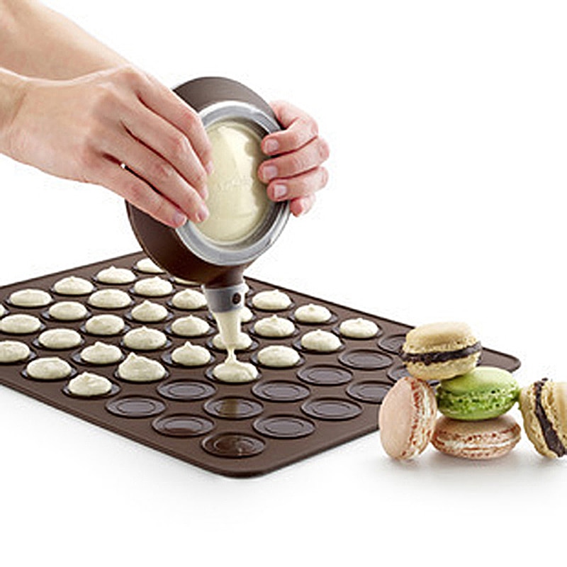 KitchenStoreDir's tweet image. It's National Pastry Day, time to get out those baking tools and bake up some pastries. Silicone Kitchen Bakeware Pastry Tools.

kitchenstoredirect.com/silicone-kitch…

#pastrytool #mold #silicone #pastry #bake #cannolimoulds #bakewithlove #pastryequipments #pastryfilling #cannoli #shoponline