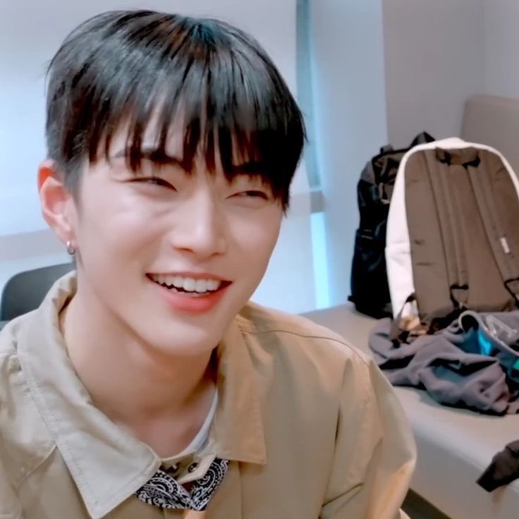 ยิ้มสดใสแบบนี้ตลอดไปนะซึงฮัน💙🌀
SEUNGHAN HOUR

#홍승한_사랑해  #승한 #SEUNGHAN