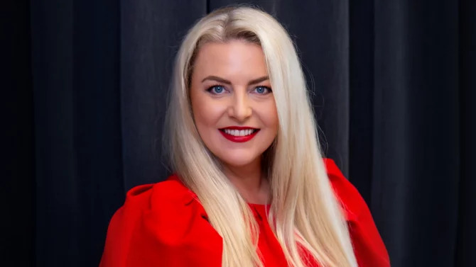 Simona Kijonková se v #kristalovce stala osobností roku a prodej Zásilkovny odborná porota ocenila v kategorii Projekt roku. Jaké příležitosti teď hledá jedna z nejvýraznějších českých podnikatelek? Čtěte na Lupa.cz 1url.cz/p1U8V