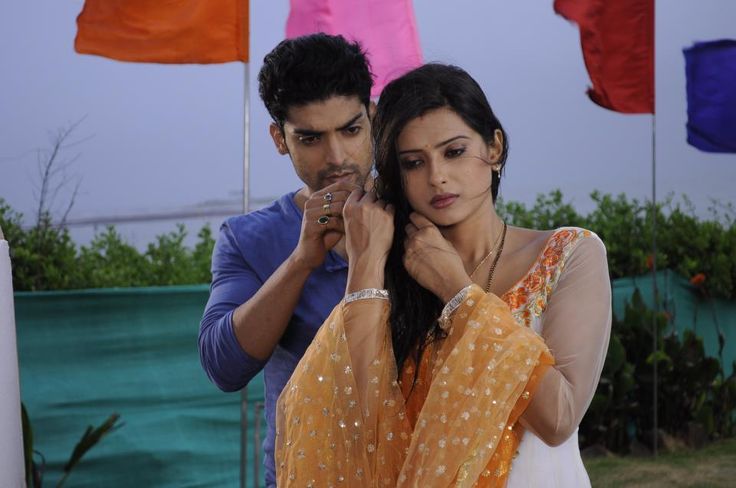 rju222's tweet image. Searching in Google about perfect casting Google showing them As

&quot;ITV Perfect Casting as Actors and Jodi&quot;

Gurmeet Kratika as Yash &amp;amp; Aarti Aarya
Divyanka Karan as Raman &amp;amp; Ishita Ishra❤️❤️

#KratikaSenger #GurmeetChoudhary #DivyankaTripathi #KaranPatel #PunarVivah #YHM