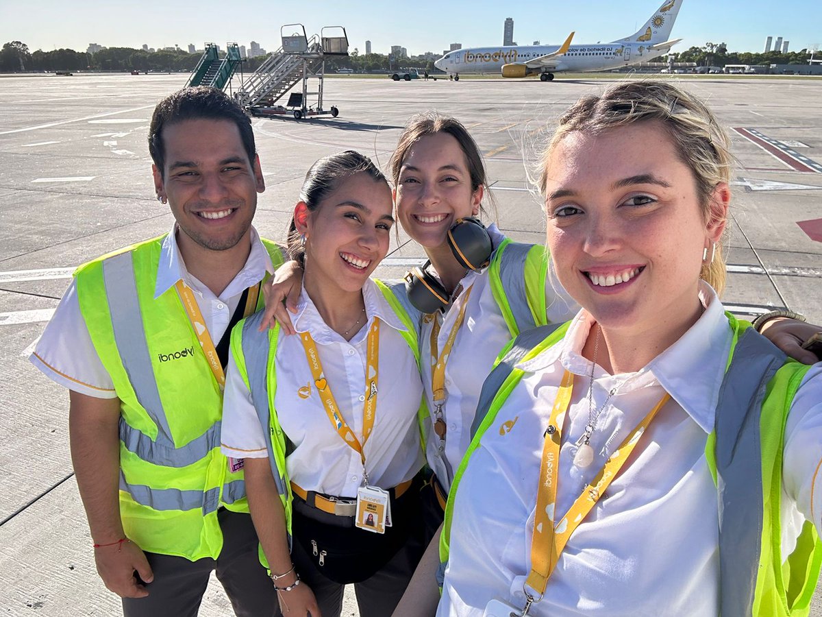 flybondi tweet media