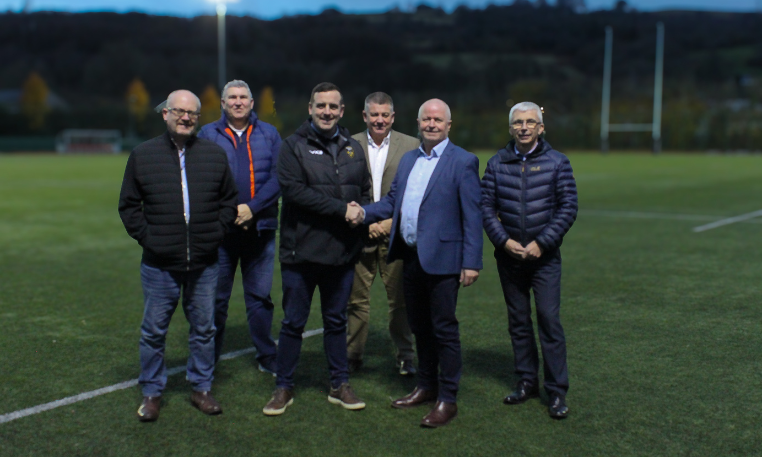 sport_leisure's tweet photo. Caerphilly County Borough Council and Dragons RFC Announce 10-Year Partnership for Centre of Excellence

👉Read More: https://t.co/lZxvBJJOLv

Cyngor Bwrdeistref Sirol Caerffili a Chlwb Rygbi’r Dreigiau yn cyhoeddi partneriaeth 10 mlynedd ar gyfer y Ganolfan Ragoriaeth

👉Darllen Rhagor: https://t.co/lhrj8oNfqB