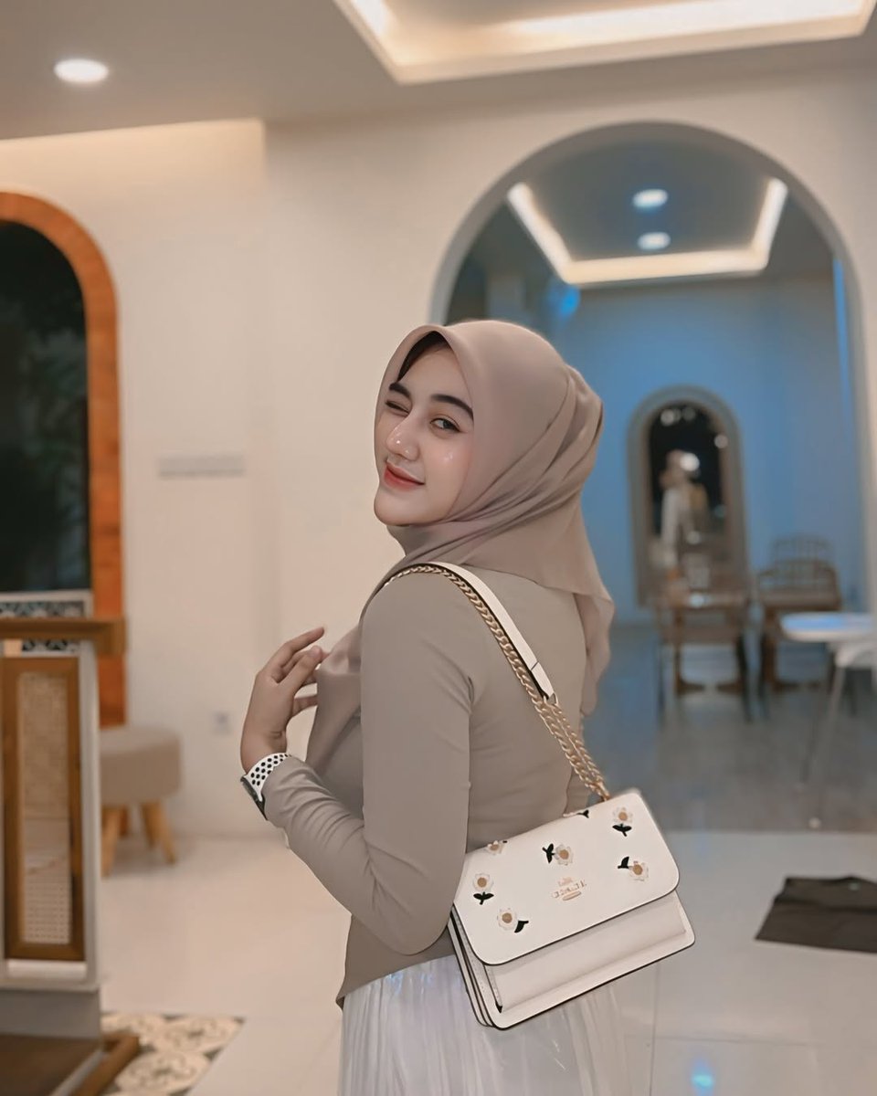 BoDepok24436's tweet photo. Hii cowok sosmed,desah bareng yuk❤️‍🔥💦
Inc/exc🏨

BISA DM / WA CEK DI BIO💋💋

#openbodepok 
#expodepok
#availdepok
#bodepok
#depokbo https://t.co/AyDfDcgAa1