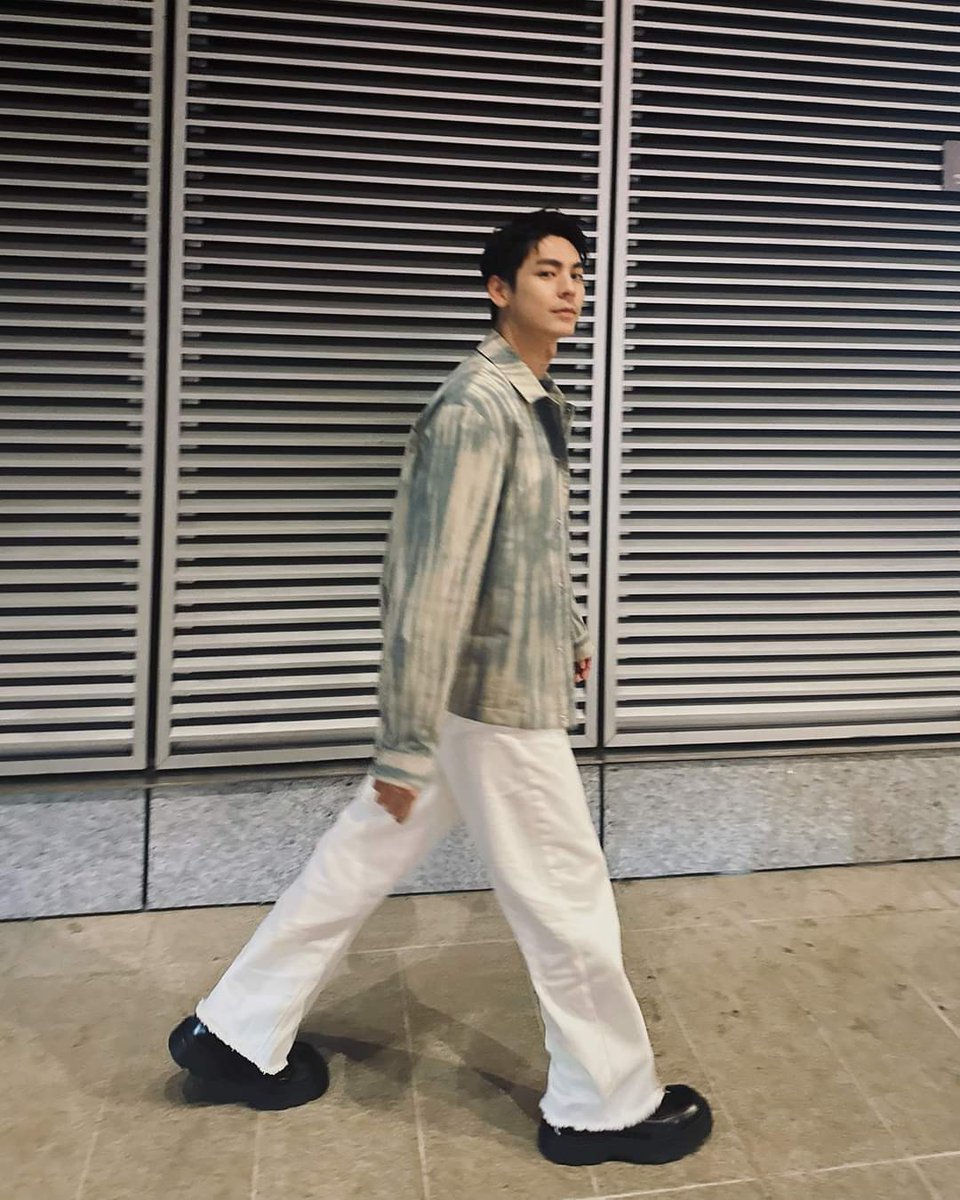 AustinLin27's tweet photo. 《愛的噩夢》
Keep walking 
Keep dreaming 

謝謝每一位到場的你，映後面對面的互相分享永遠是最有能量的時刻。 https://t.co/gx99wJL6rQ
