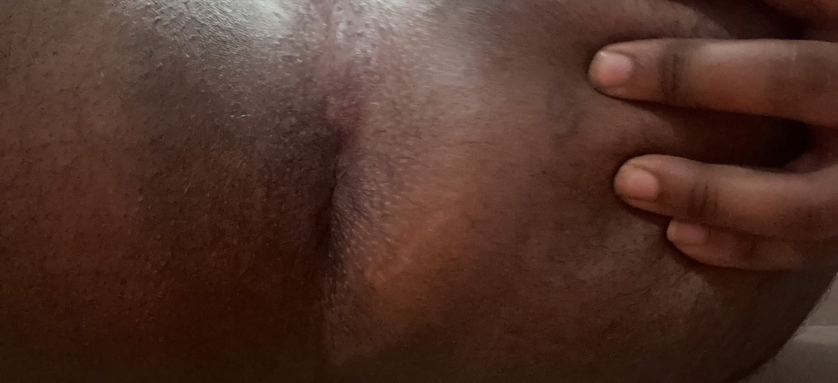 Samchubslave's tweet photo. My Ass crack  or ass hole is thirsty for a desi men https://t.co/IkRn1VPvgk