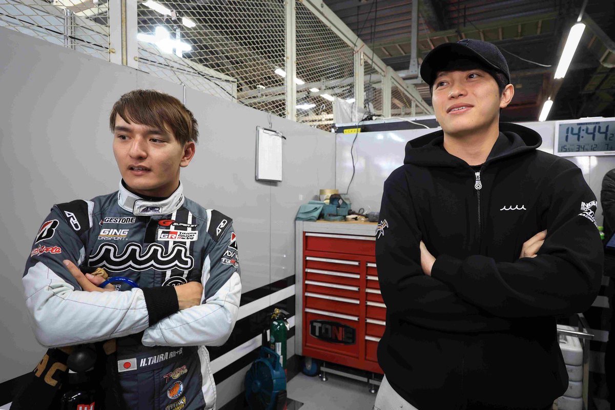 yuui_tsutsumi's tweet photo. SUPERGT最終戦

ランキング考えると勝つしかない状況でしたが2番手でシリーズ3位でした🥉

決勝に関してはこれ以上ない作戦、走りでチームと共に頑張りましたがあと一歩及ばず。悔しいです。

皆様一年間応援ありがとうございました😊

#mutaracing
#supergt https://t.co/oZYPbgdS9f