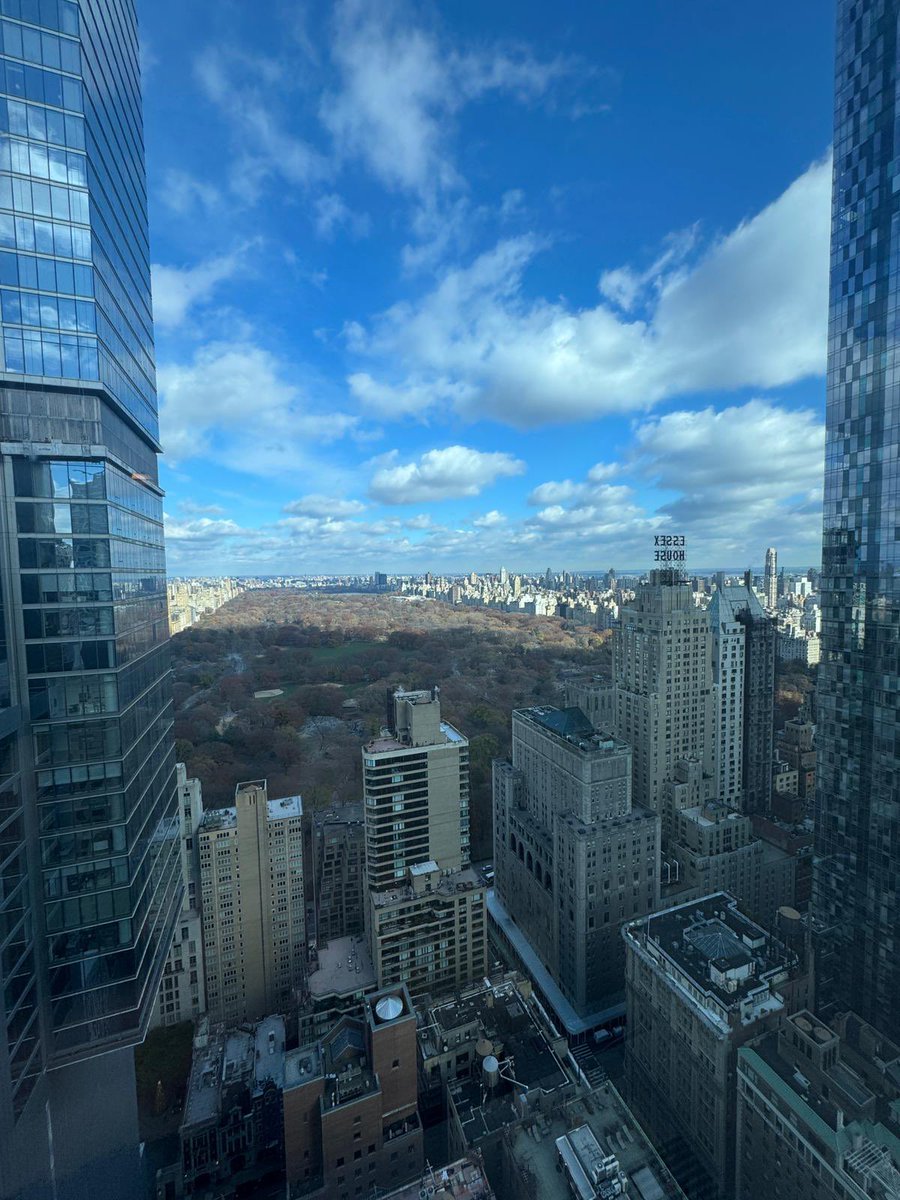 Bombay Locale® tweet media