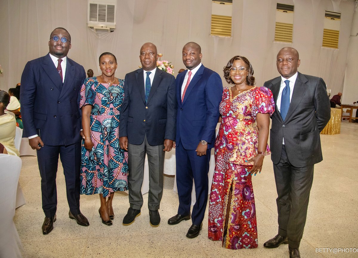IvosepS's tweet photo. Le 14 novembre 2024, @IvosepS  a célébré 61 unions lors d'un mariage collectif, présidé par M. @AbyRaoul , maire de Marcory. Félicitations ! 🎉 https://t.co/fa9u0bO2Si