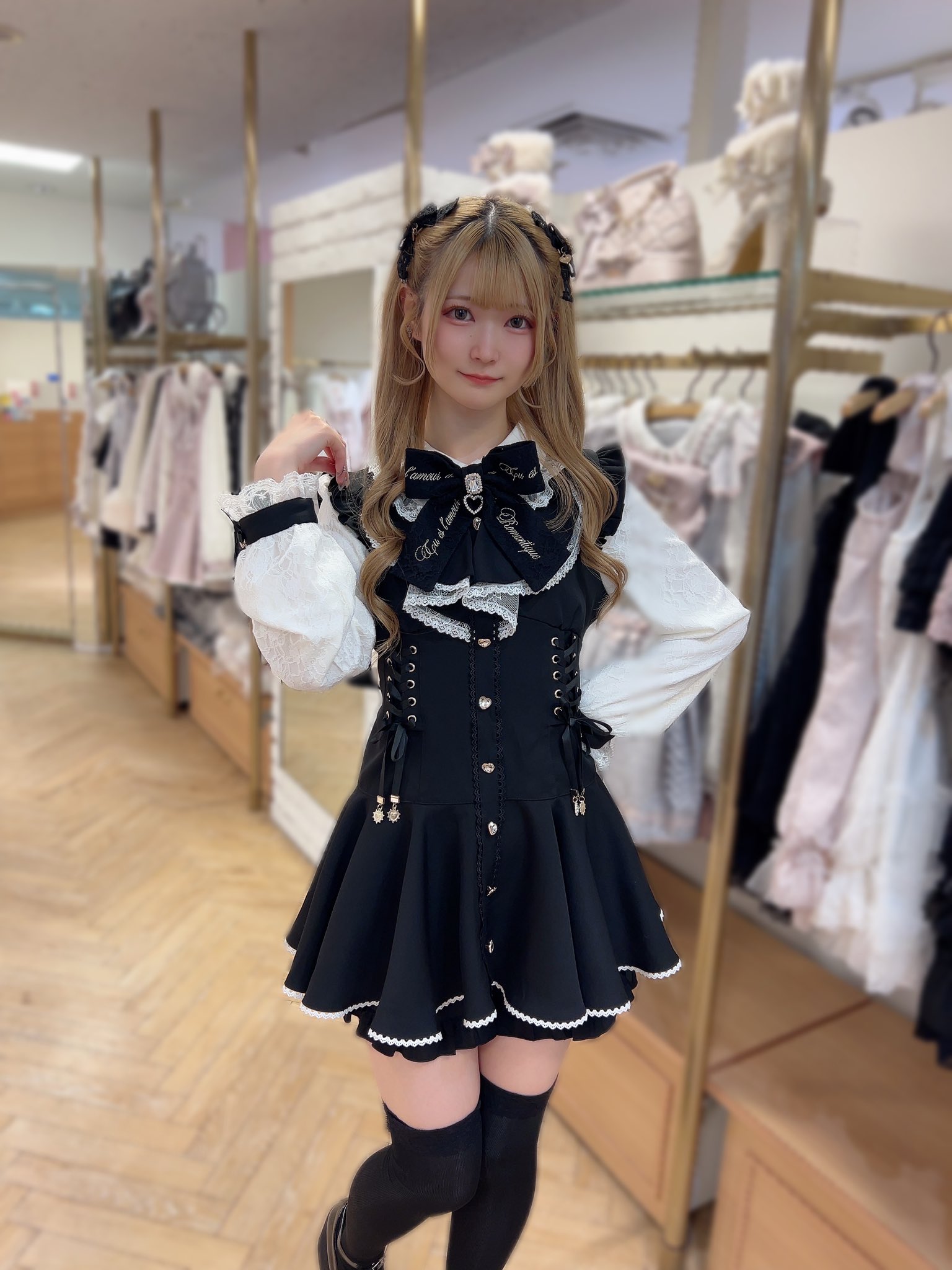 LIZ LISA على X: 
