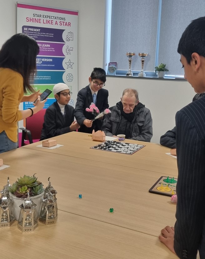 edenboysbford's tweet image. We invited residents from Greystone nursing home to our school- lovely to see compassion care and kindness with games, food, and gifts for the elderly citizens.
#WeAreStar #WinterGiftProgramme #Service #SpreadingKindness