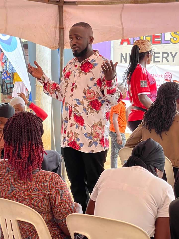 ButabikaS's tweet photo. #Butabikayouthadvocacystructure must shine https://t.co/ZaafgtjCk8