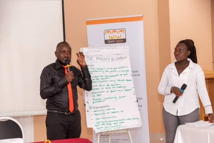 ButabikaS's tweet photo. #Butabikayouthadvocacystructure must shine https://t.co/ZaafgtjCk8