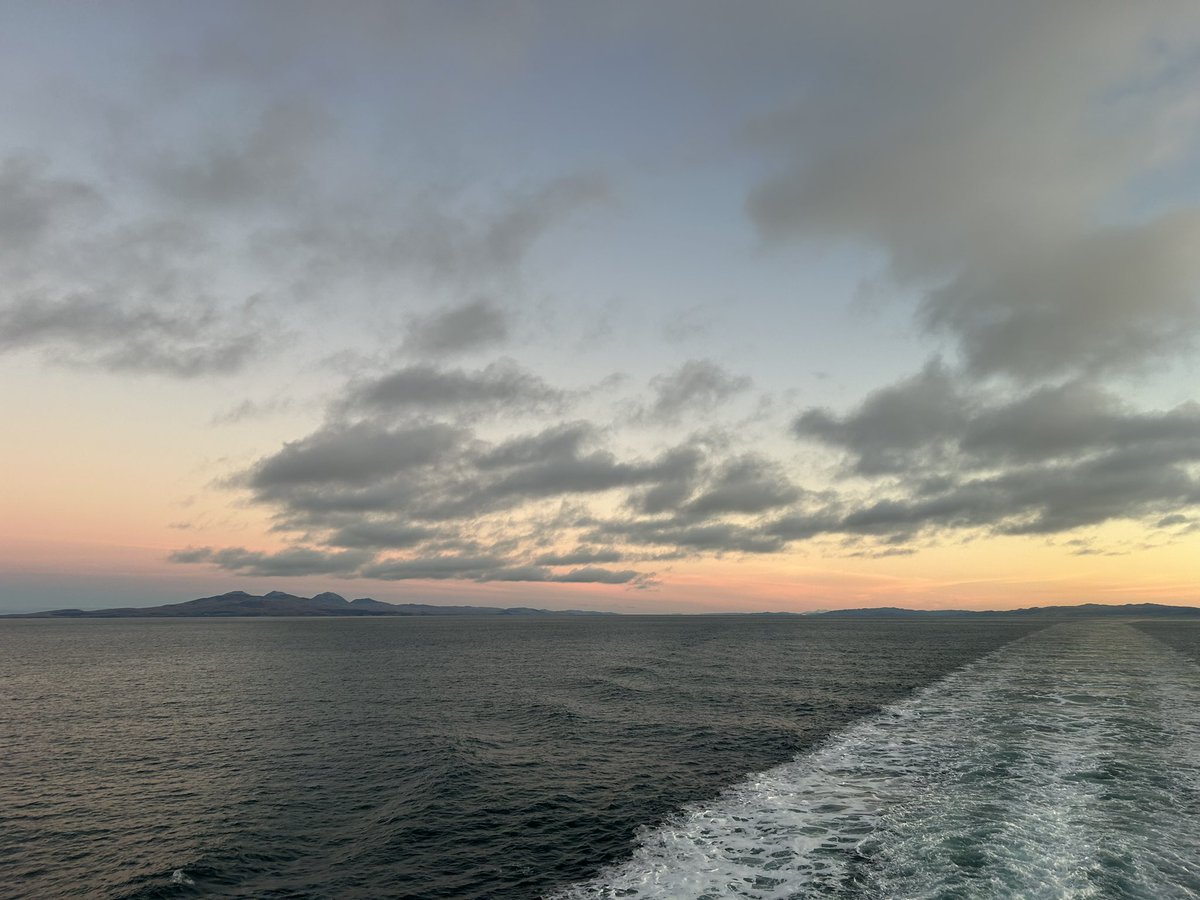 Colin MacFarlane tweet media