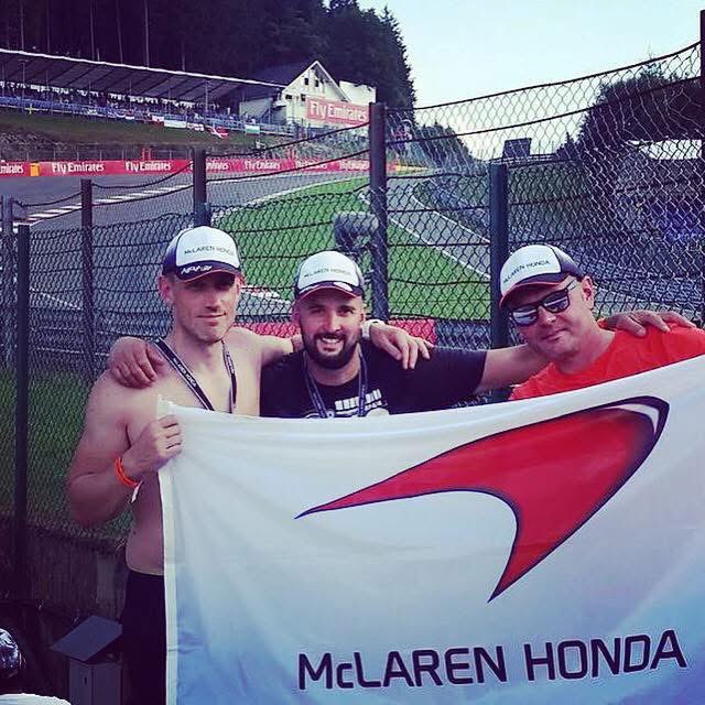 McLarenSte's tweet image. All those difficult years, hardly any sponsors , everyone supporting other teams, we stayed loyal, followed the team around, made banners &amp;amp; flags, never gave up believing in @McLarenF1 &amp;amp; we finally did it! #TeamLikeNoOther #FansLikeNoOther  🏆🥂🍾🎉