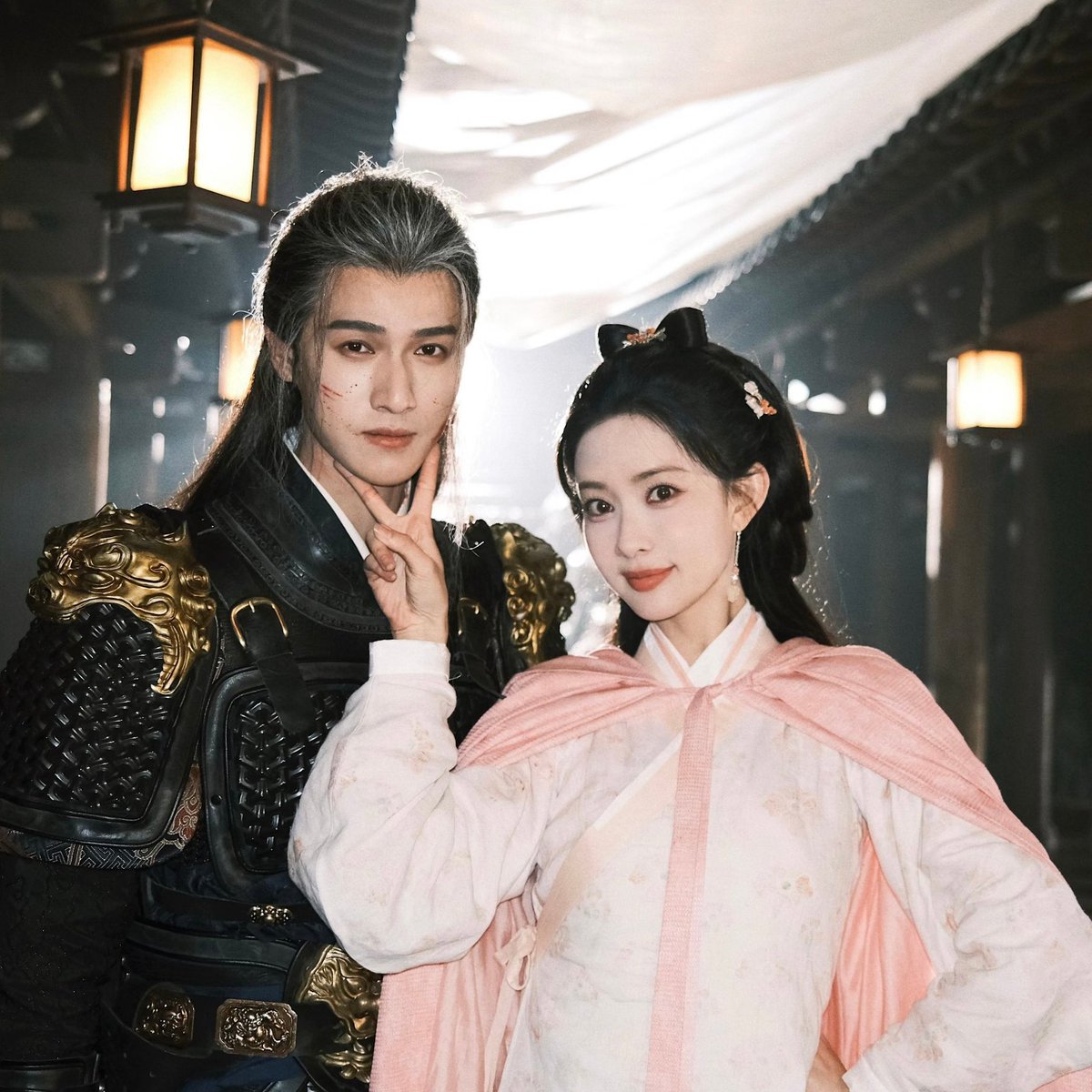 dechampa_'s tweet photo. นี่คือพระเอกที่มีหลักฐานมัดตัว การันตีว่าเมิ่งเจี่ยชอบทรงผมนี้มากจริงๆ555555555

#บุปผาเหนือลิขิต 
#จิ่วฉงจื่อ #九重紫 #Blossom https://t.co/oYMZUqOTW2