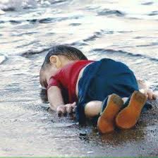 بعد نجح الثوار في السيطرة على كل اجزاء سوريا وهرب المجرم، طُرحت العديد من التساؤلات والاتهامات حول دوافعها ومن يقف وراءها. من بين هذه الاتهامات، تلك التي تصفها بأنها مؤامرة صهيونية أو خطة غربية تهدف إلى زعزعة استقرار سوريا وضرب محور المقاومة . لكن السؤال الذي يجب أن نطرحه هنا: هل