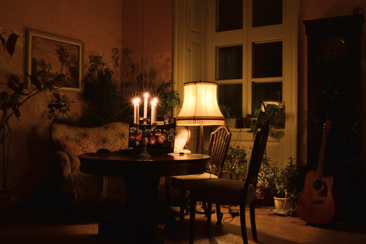 PadureManor's tweet photo. Klusums ir mūsdienu privilēģija!
Ieklausies klusumā un atpūties Padures muižā Nakšņošana Padures muižā ir iespēja izbaudīt īstu mieru un eleganci. Istabiņa sākot no 55 eiro, visa muiža tikai 155 eiro. Rezervē: +371 29640028 #PaduresMuiža #RomanticStay #Kuldīga #Latvija #klusums https://t.co/GKjybodD2W