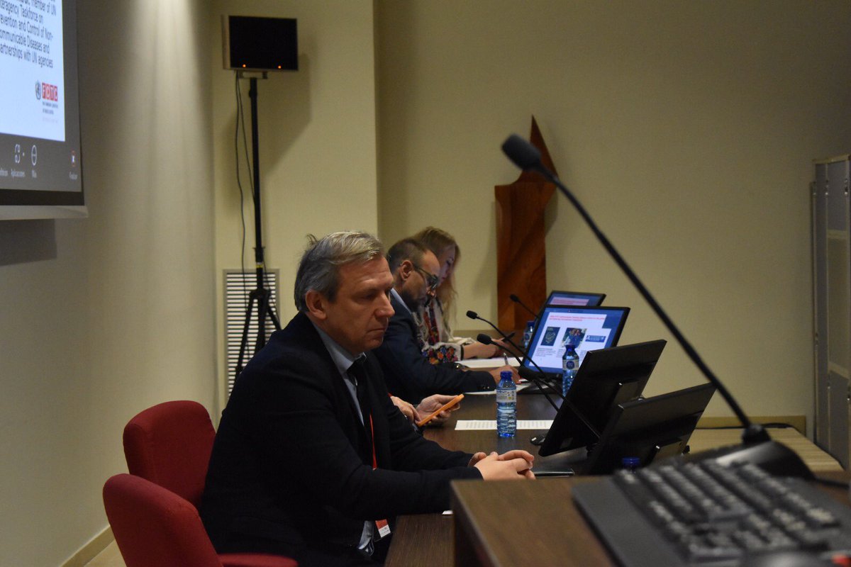 TobControlUnit's tweet photo. @m_hef @TC_BMJ @CREtobacco Where are we after 20 years of the WHO Framework Convention on Tobacco Control? 

Cornel Radu-Loghin, @sarachristina, @Armi0156, @LaurentHuber and @Lilia_Olefir share their views on achievements, old and new global challenges to reach a tobacco-free future. 

#icowho24 https://t.co/mu9N2oRSEi