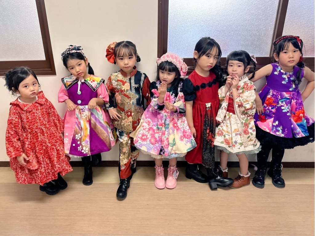 cocone_Pinkids's tweet photo. ファッションショーすごく楽しかったよ！
衣装がかっこよくて素敵すぎた*⑅♥
mokascollection様
ありがとうございました(*ˊ˘ˋ*)｡♪:*°
関係者の皆さん、共演者の皆さん
素敵な時間をありがとうございました!!
やっぱりモデルさんっていいな♡

 #mokascollection
 #kimonodress
 #rianny https://t.co/2NXljygkp1
