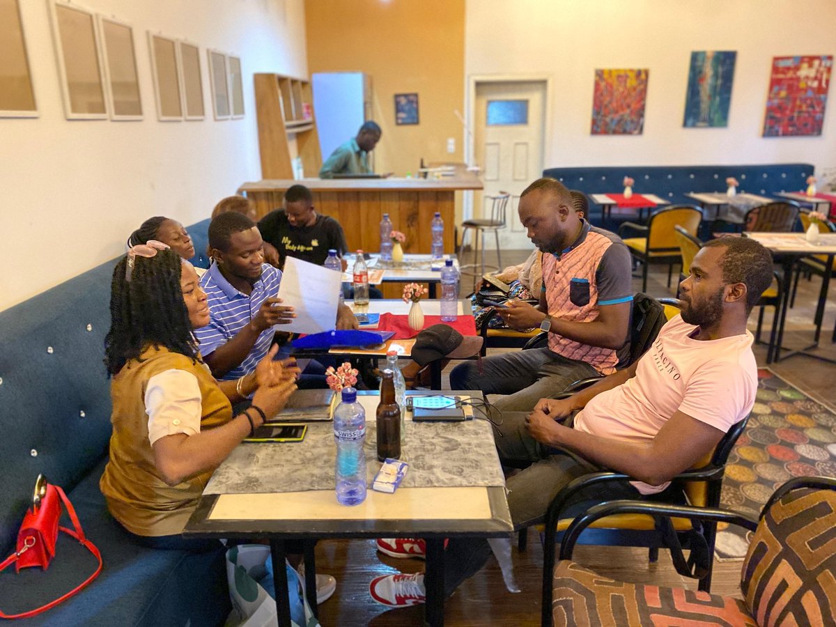 GroupeCIDEsoli's tweet image. Café rencontre du GroupeCIDE Beau vent/ yolo samedi 07 décembre embre 2024.

Rejoignez le Groupe CIDE Solidarité en appelant au  0815 452 055

#caferencontre #groupecide