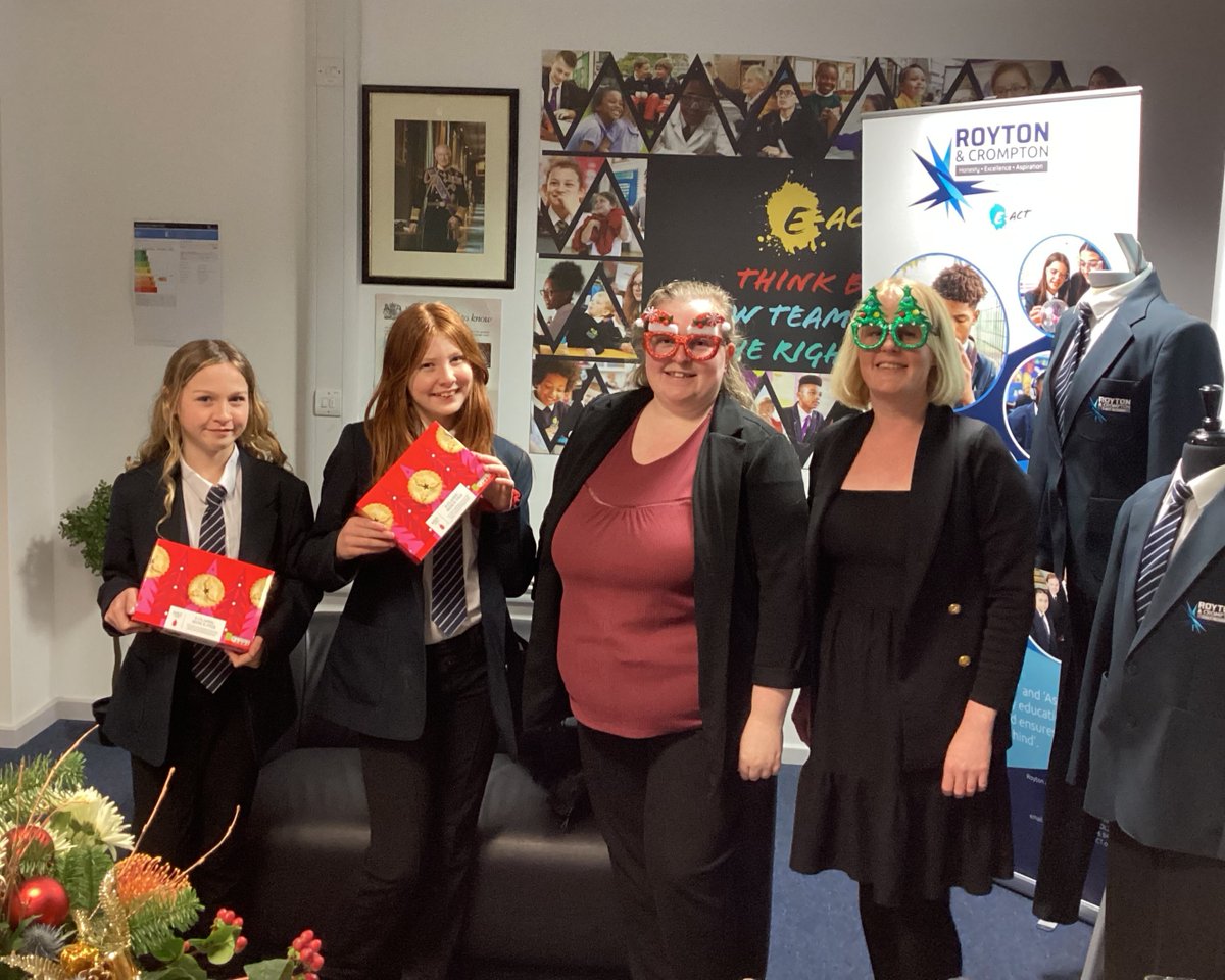 RoytonCrompton's tweet photo. Thanks so much to Gemma and Rachel from Ryder and Dutton for their generous donation of food for our annual hamper appeal. There is still time to support and donate to this amazing appeal! Thank you  @ryderanddutton https://t.co/yXD2sGB35U