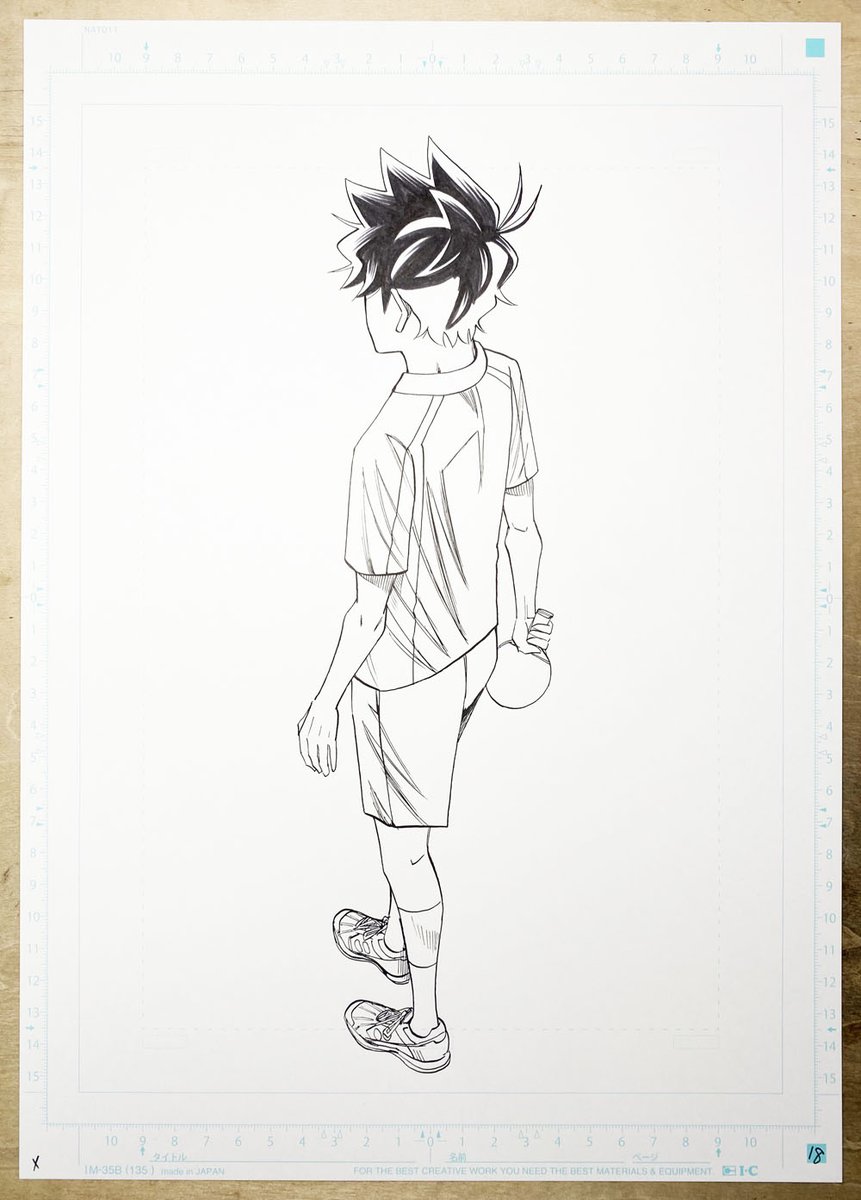 前回のネームと線画と完成原稿。
アシスタントさんに見開き一杯険しい道を描いてもらいました。感謝。
#スリースター 