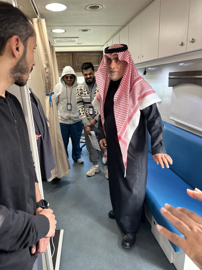 moe_tbk's tweet image. انطلقت حملة التبرع بالدم في المبنى الرئيس في #تعليم_تبوك -صباح اليوم- بالتعاون بين إدارة #تعليم_تبوك (الشؤون التعليمية- إدارة تنمية القدرات- الشؤون الصحية المدرسية) وتجمع تبوك الصحي.