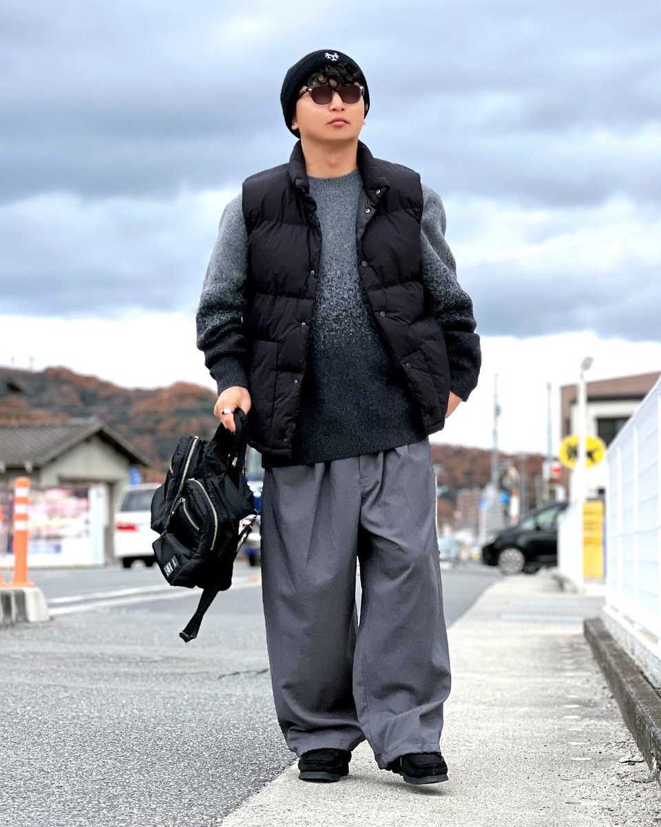 makinosuke29's tweet photo. 全身です
cap : #comesandgoes
eyewear : #nochinooptical
bag : #toga #porter https://t.co/d60CjrumhE