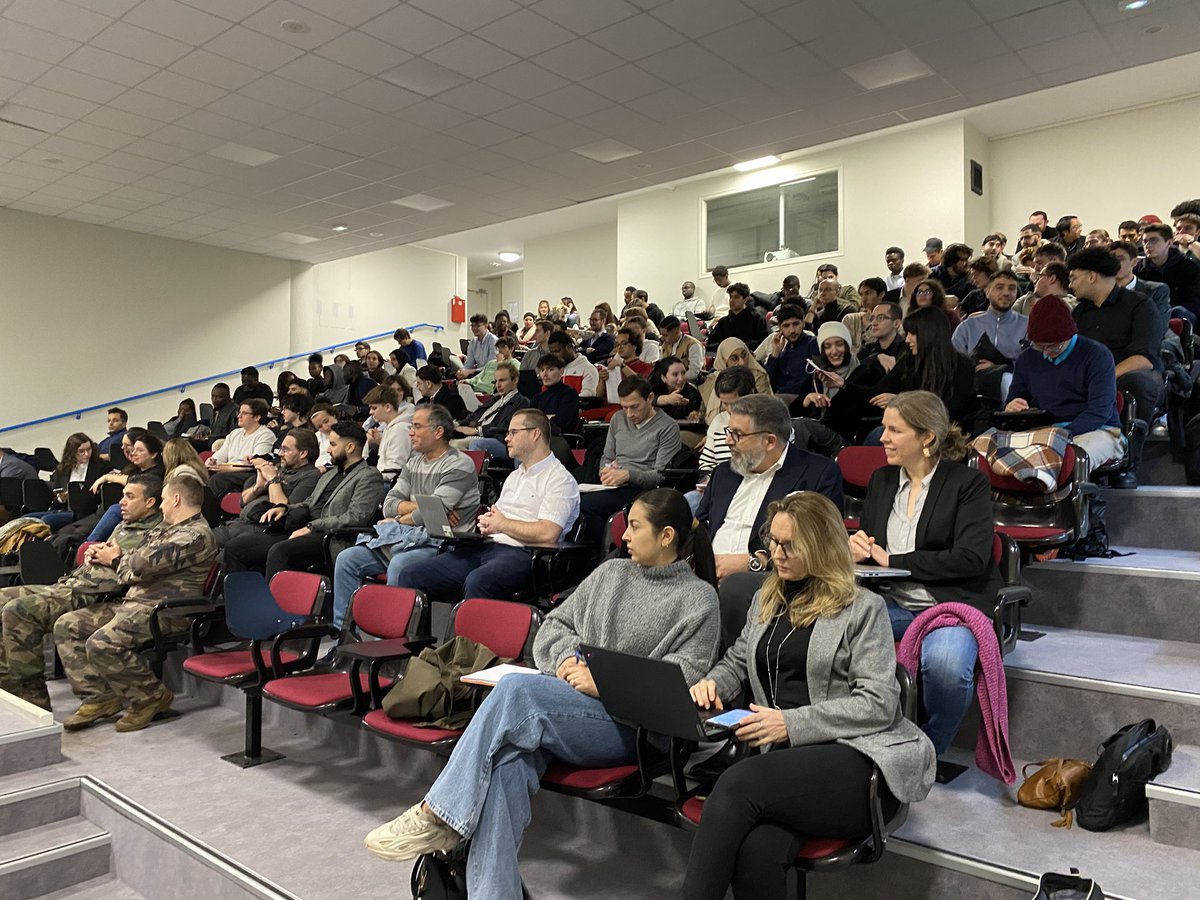 EiSINE (@ei_sine) on Twitter photo Présentation des entreprises à nos étudiants <a href="/universitereims/">Université de Reims Champagne-Ardenne</a> <a href="/PoleFormationCA/">Pôle Formation UIMM Champagne-Ardenne</a> ce matin pour la journée EiSINe-entreprises. Rendez-vous cet après-midi pour le jobdating #entreprises #alternance #stage <a href="/Orange_France/">Orange France</a> Présentation des entreprises à nos étudiants <a href="/universitereims/">Université de Reims Champagne-Ardenne</a> <a href="/PoleFormationCA/">Pôle Formation UIMM Champagne-Ardenne</a> ce matin pour la journée EiSINe-entreprises. Rendez-vous cet après-midi pour le jobdating #entreprises #alternance #stage <a href="/Orange_France/">Orange France</a>