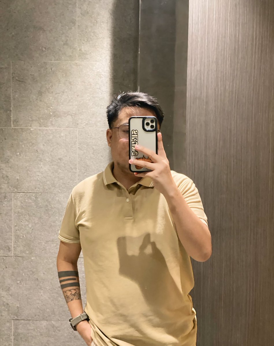 YourOnlyBiboy's tweet photo. About last night 🙂🎬☕️🍰 https://t.co/Nl8cbi5wcO