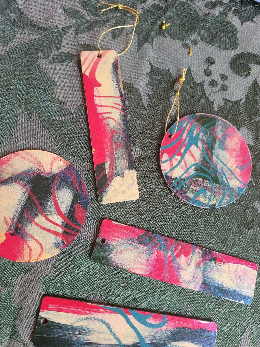 Ruth Farris Art original ornament sets!
They will be available at phoenix festival of the arts this december 14th and 15th!