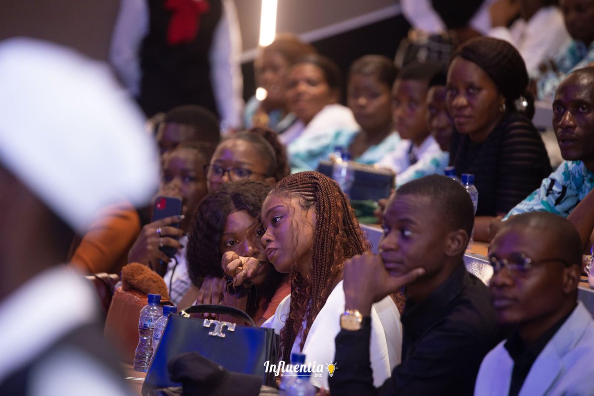 influentia_drc's tweet photo. Recap de la grande finale du Prix Widal fondation des belles lettres organisé par Influentia RDC !
#influentia #RDC #francais #Jeunesse https://t.co/oeClStV9Gd