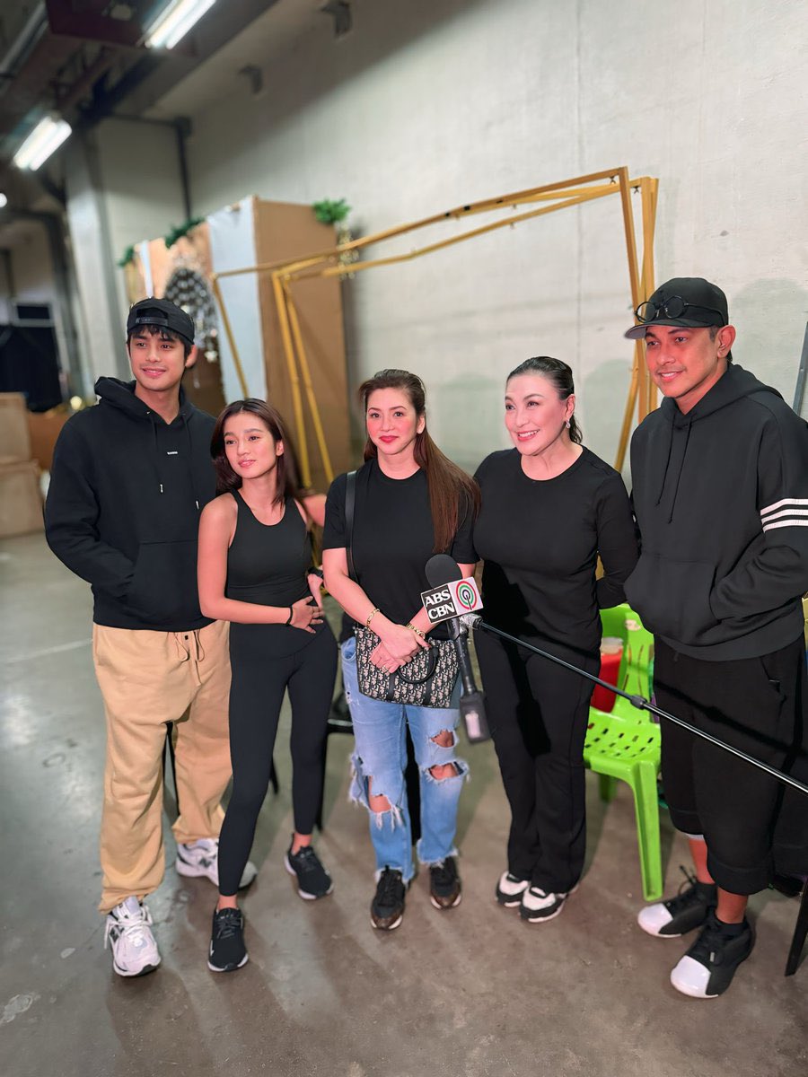 belindoll's tweet photo. hello barangay pangilinan! 😁

#DonBelle
#DonnyPangilinan | #BelleMariano https://t.co/cJwIVZGcFh