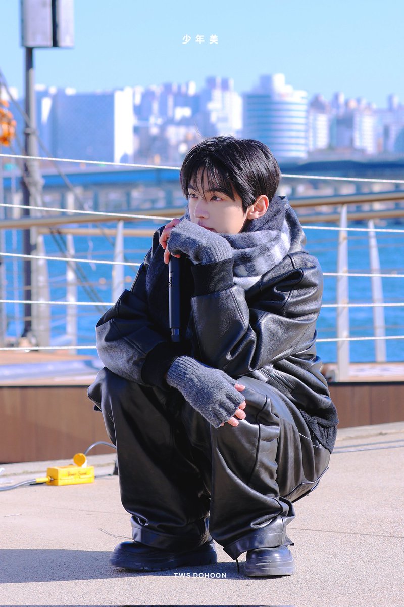 少年美 tweet media