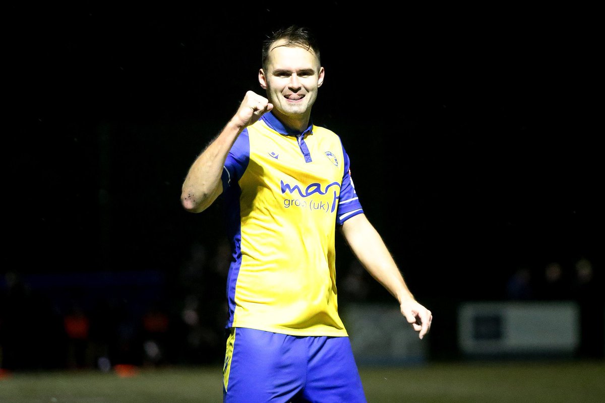 We are ball number #5 in this afternoon’s Isuzu FA Trophy Fourth Round draw, which will be broadcasted live on TalkSport2 at around 3:15pm 🎱 

Can’t listen live? Don’t worry. We’ll share the draw on our social media channels the second we hear it, so stay tuned 🙌

#UTA⚓️