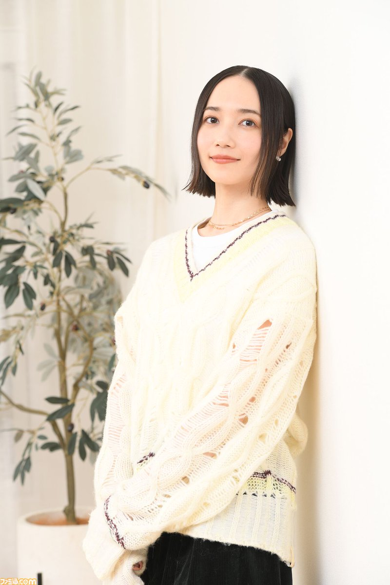 famitsu's tweet photo. Perfumeのっちは月ノ美兎と『スクールデイズ』実況をする可能性があった
https://t.co/e8VHv8YCKs

／
『のっちはゲームがしたい！の本』インタビュー
＼

『バイトヘル2000』が好きで、『テイルズ オブ ジ アビス』にハマり、インディーゲームにも興味あり。桜井政博さんとの対談は衝撃的だったという。