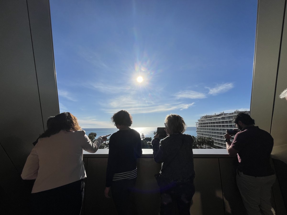 explorenca's tweet photo. @ExploreNCA a accueilli 7 agents de voyages ce WE dans le cadre des prétours Art de Vivre &amp; Prestige.
Un programme riche en découvertes pour promouvoir les trésors de #NiceCotedAzur : food tour à Nice, dégustation de 🍷 au Château de Bellet, création de parfum chez Galimard... https://t.co/D4sJSmtFHa