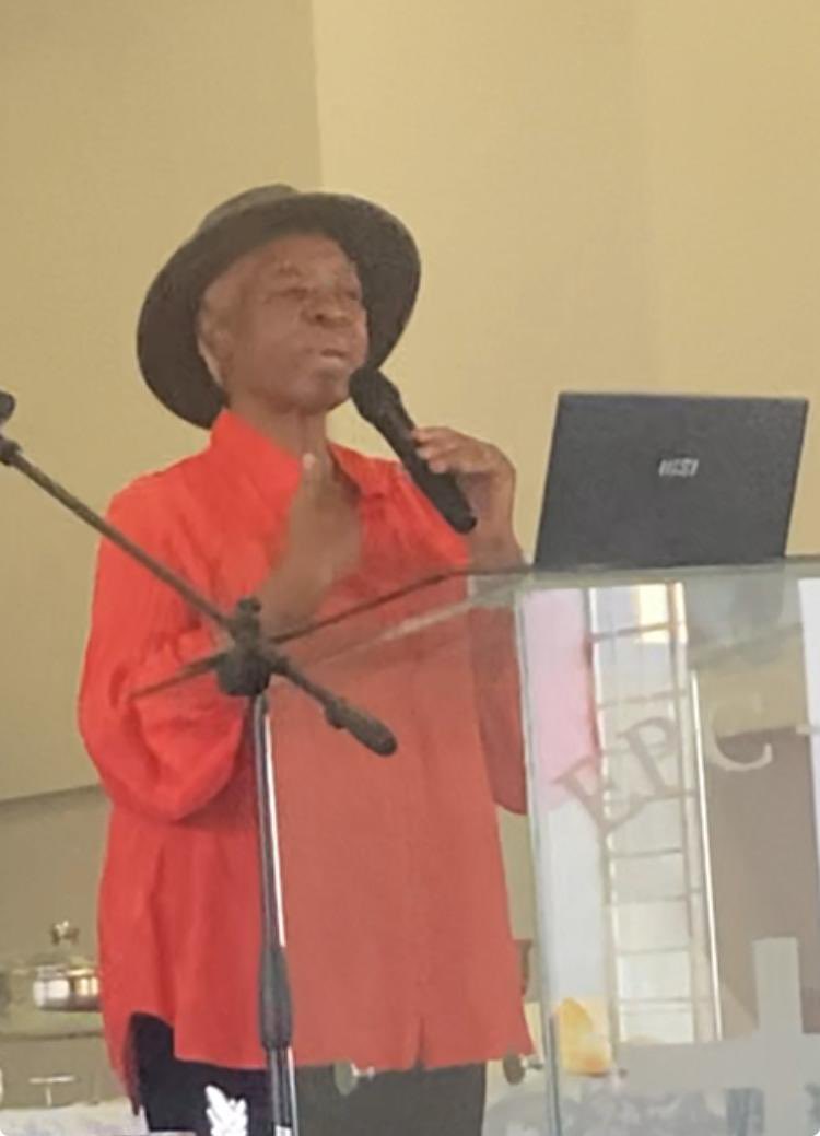 During the 16 Days of Activism, the Pillars hosted the Rand Women’s Guild spiritual event in Braamfontein. Community Moderator Norah Reichel delivered a thought-provoking talk on gender-based violence, pictured in the second frame