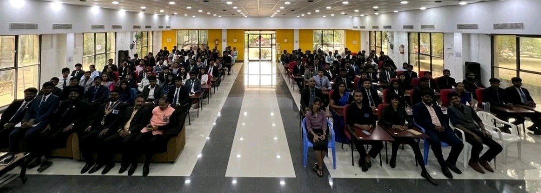 rotaract3201's tweet photo. FIRST PRESIDENTS &amp; SECRETARIES MEETING 

On July 28, 2024, at Happy Valley Business School. The agenda covered essential topics, including training, awards criteria, district events, editorial workshop, and the new privilege card initiative.

#Rotaract #Rotaract3201 #ROAR https://t.co/9v8WtN1pQB