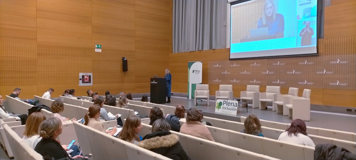 PlenaNavarra's tweet photo. Hemos dado por iniciada la Jornada de Transformación Digital para la inclusión en Navarra @CivicanFCN. Una mañana en la que ya estamos conociendo herramientas y aplicaciones para impulsar y trabajar por la inclusión y accesibilidad. https://t.co/H9Mk8lXrun