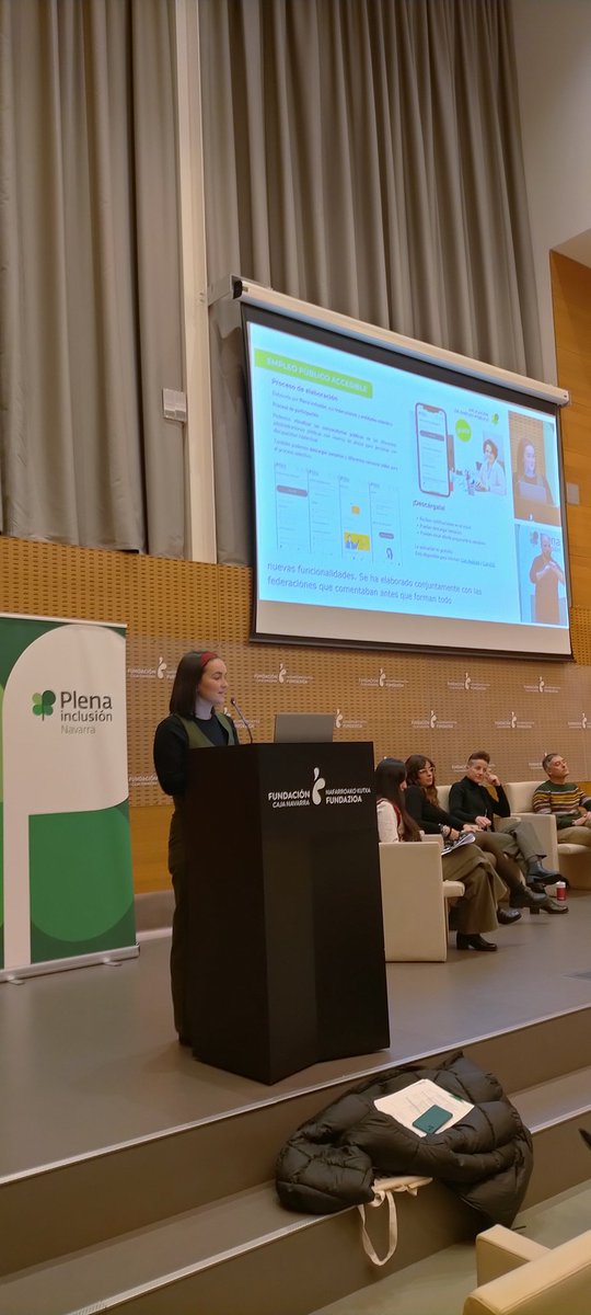 PlenaNavarra's tweet photo. Hemos dado por iniciada la Jornada de Transformación Digital para la inclusión en Navarra @CivicanFCN. Una mañana en la que ya estamos conociendo herramientas y aplicaciones para impulsar y trabajar por la inclusión y accesibilidad. https://t.co/H9Mk8lXrun
