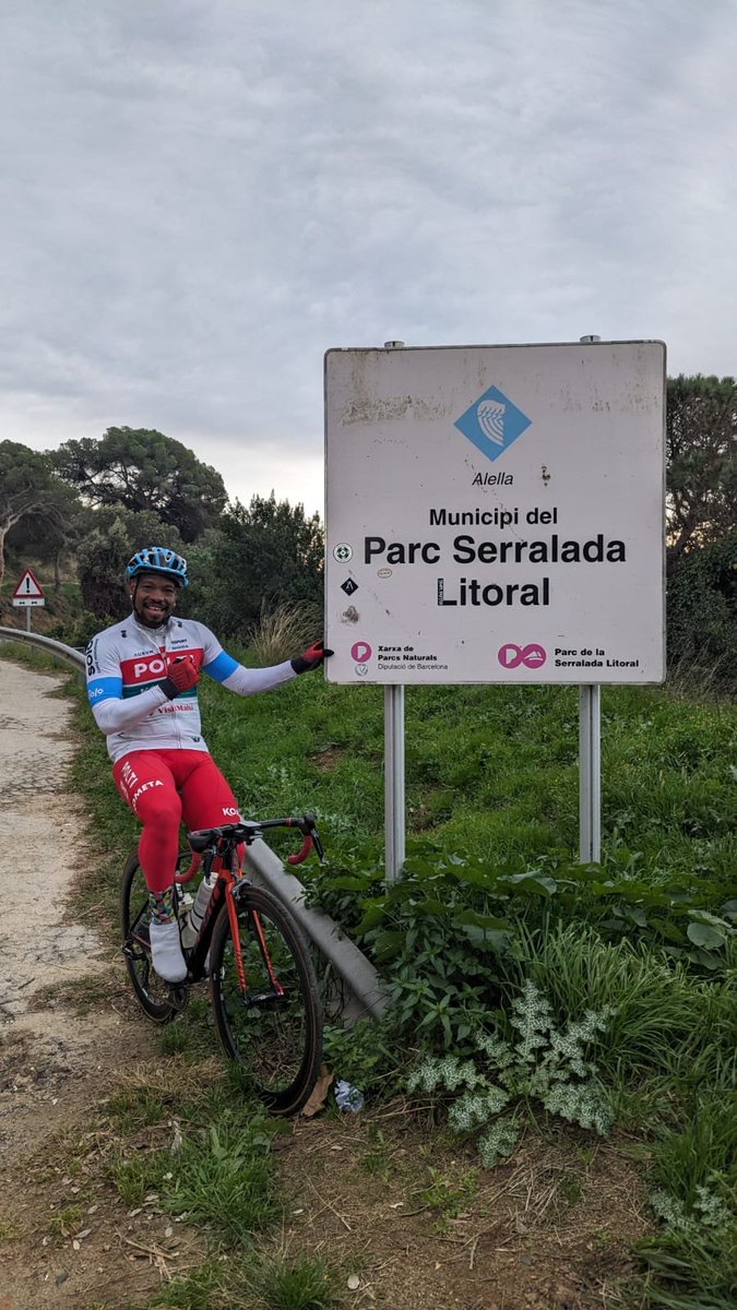 🤙 Lester Fernández nunca para.

🎙️ "Seguimos sumando horas y kilómetros".

#CiclismoParaTodos

 #EnbajadoresIdemticosOnRoad