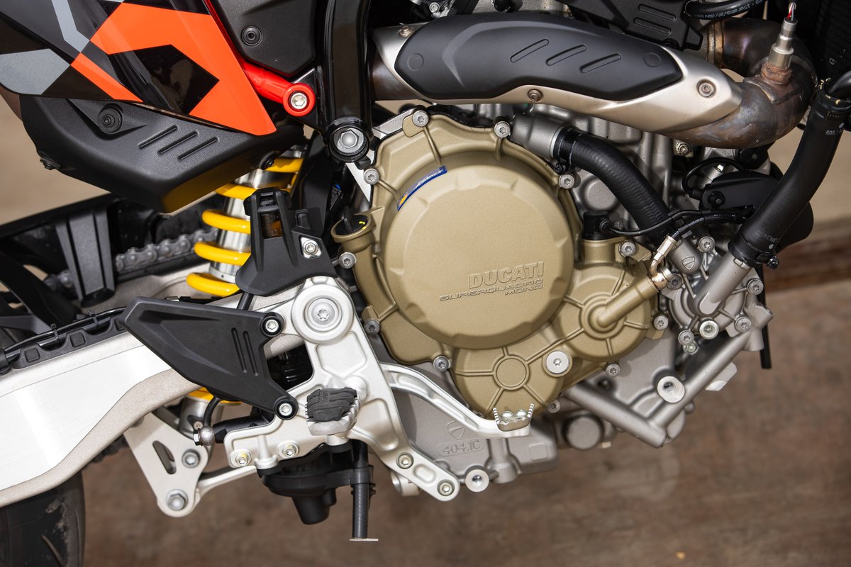 Ducati UK tweet media