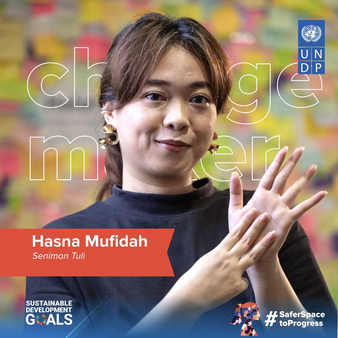 UNDPIndonesia's tweet image. ✨ &quot;The eyes are our gateway to hearing; the hands, our eloquence in speech,&quot;  – Hasna Mufidah ✨

Meet our final Change-Maker: Hasna Mufidah, a Deaf actor, director &amp;amp; activist. Through her art &amp;amp; advocacy, she empowers the Deaf community &amp;amp; fights for inclusivity. 💪