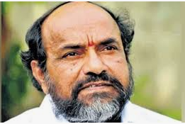 iamkandula's tweet photo. ఆర్ కృష్ణయ్యకి బిజెపి రాజ్యసభ టికెట్ ఇచ్చింది. అది కూడా ఏపి నుంచి. అంటే టిడిపి, జనసేన ఓట్లతో ఆయన మళ్లీ రాజ్యసభకి వెళతాడు. విశేషమేంటంటే ఆయన బిజెపి సభ్యుడు కూడా కాదు. జీవితకాలం పాటు ఆయా పార్టీల్ని అంటిపెట్టుకొని ఉండేవాళ్లని చూసి జాలిపడాలి. దశాబ్ది రాజకీయ జీవితంలో కృష్ణయ్య టిడిపితో మొదలుపెట్టి, కాంగ్రెస్, వైసిపిల తర్వాత ఇప్పుడు బిజెపి తీర్థం పుచ్చుకున్నాడు.
